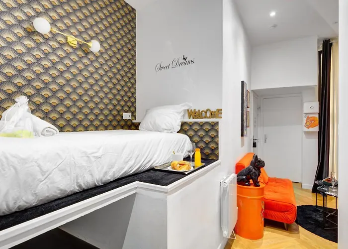 206 Hermes - Superb In